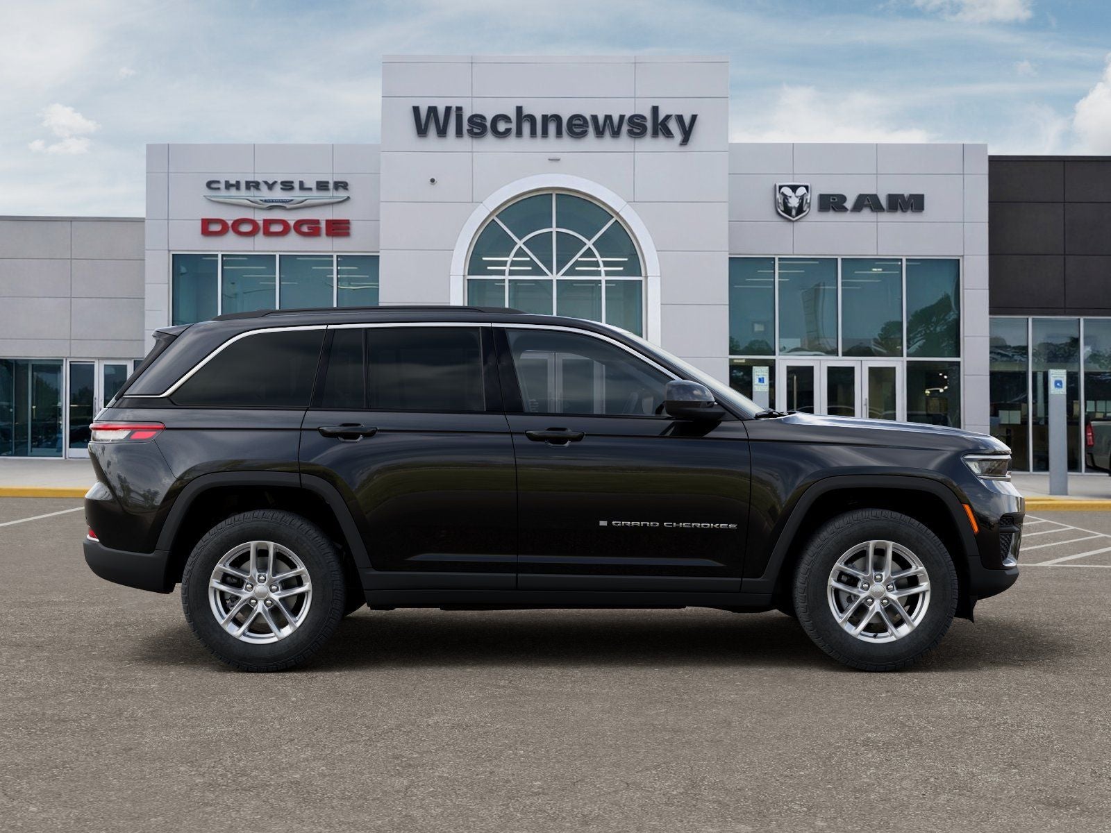 2026 Jeep Grand Cherokee Laredo