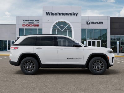 2027 Jeep Grand Cherokee Laredo Altitude