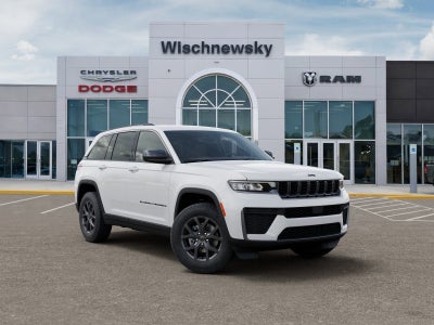 2027 Jeep Grand Cherokee Laredo Altitude