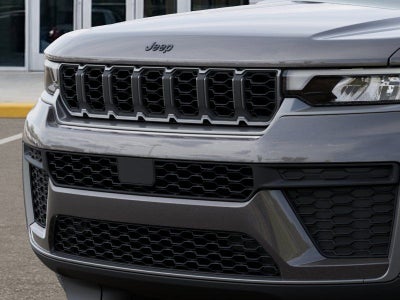 2026 Jeep Grand Cherokee Laredo Altitude