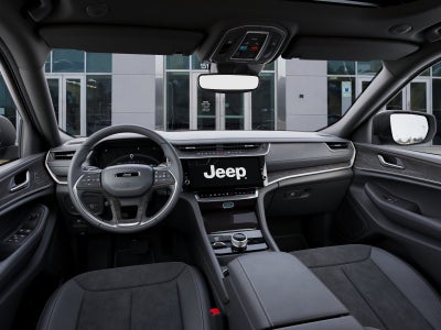2026 Jeep Grand Cherokee Laredo Altitude