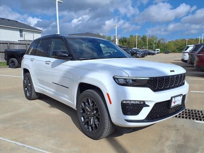 2025 Jeep Grand Cherokee Summit