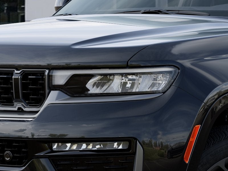 2027 Jeep Grand Cherokee Summit