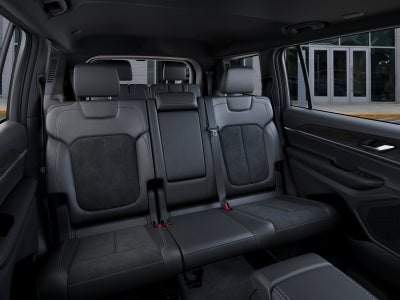 2026 Jeep Grand Cherokee L Laredo Altitude