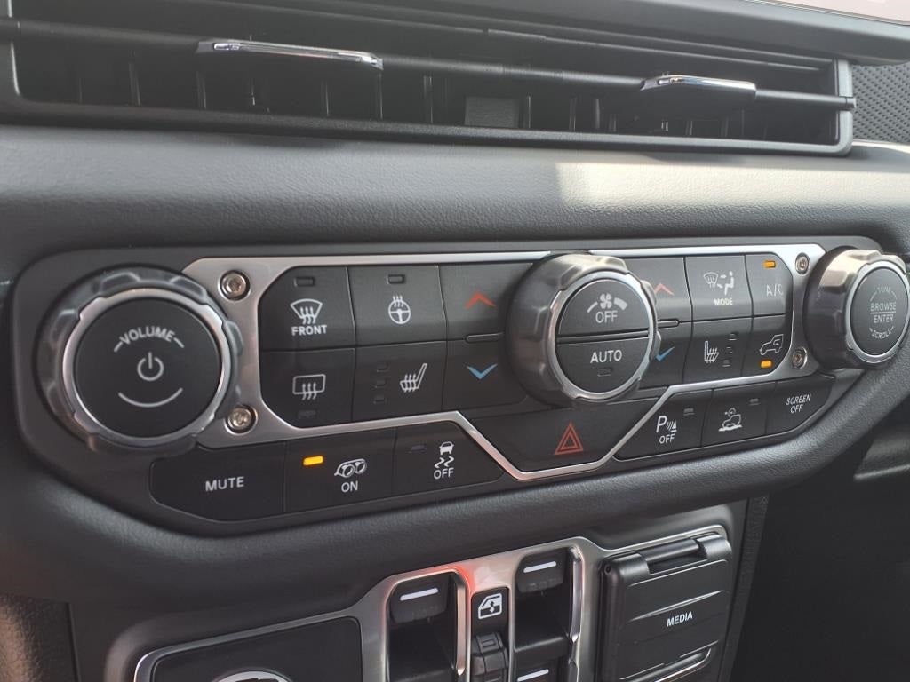 2025 Jeep Wrangler Rubicon 392