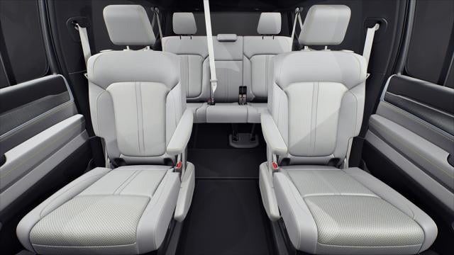 2027 Jeep Grand Wagoneer L 4x2