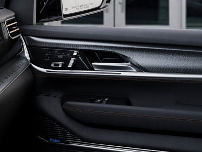 2026 Jeep Grand Wagoneer L Summit Reserve