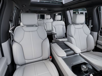 2026 Jeep Grand Wagoneer 4x2