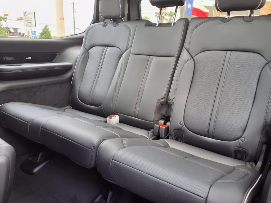 2025 Jeep Grand Wagoneer Series II