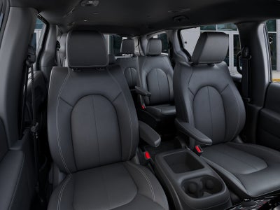 2026 Chrysler Voyager LX