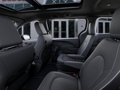 2027 Chrysler Pacifica Limited