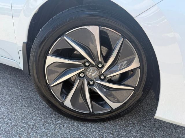 2022 Honda Insight Touring