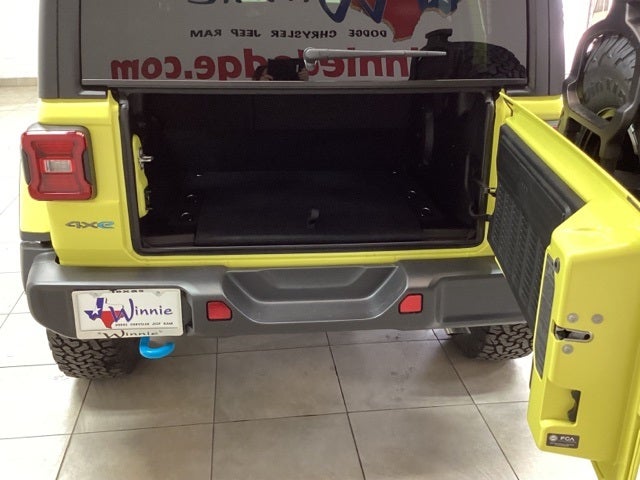 2023 Jeep Wrangler Base