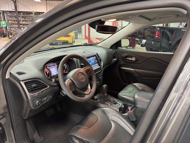 2022 Jeep Cherokee Latitude Lux