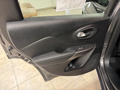 2022 Jeep Cherokee Latitude Lux