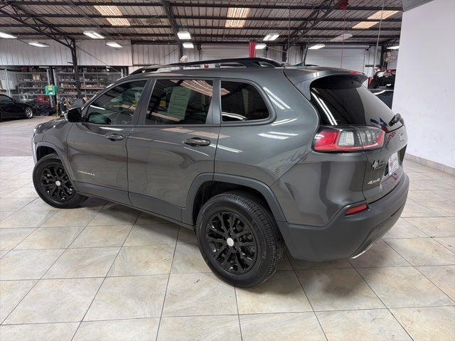 2022 Jeep Cherokee Latitude Lux