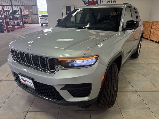 2024 Jeep Grand Cherokee Laredo X