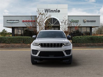 2025 Jeep Grand Cherokee Laredo