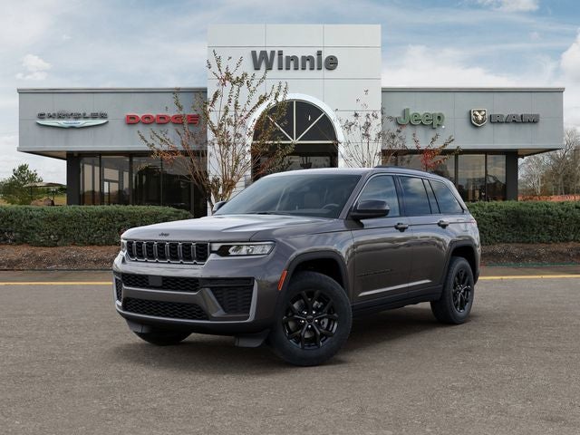 2026 Jeep Grand Cherokee Laredo