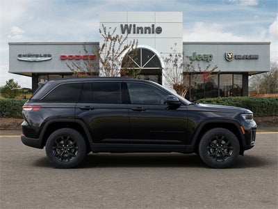 2026 Jeep Grand Cherokee Laredo