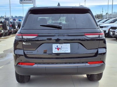2026 Jeep Grand Cherokee Altitude