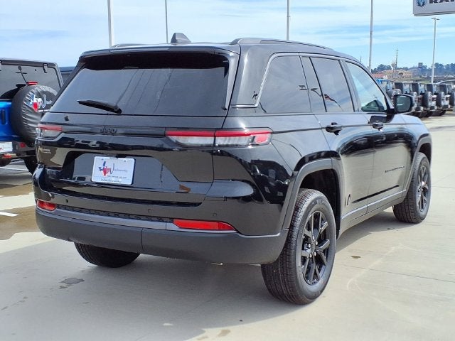 2026 Jeep Grand Cherokee Altitude