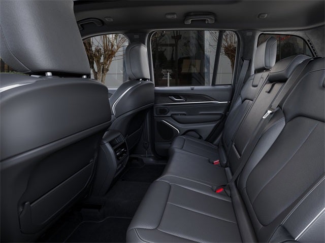 2025 Jeep Grand Cherokee Overland