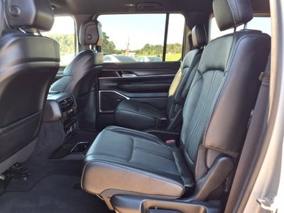 2023 Jeep Wagoneer Series III