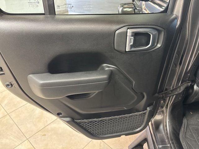 2022 Jeep Gladiator Willys