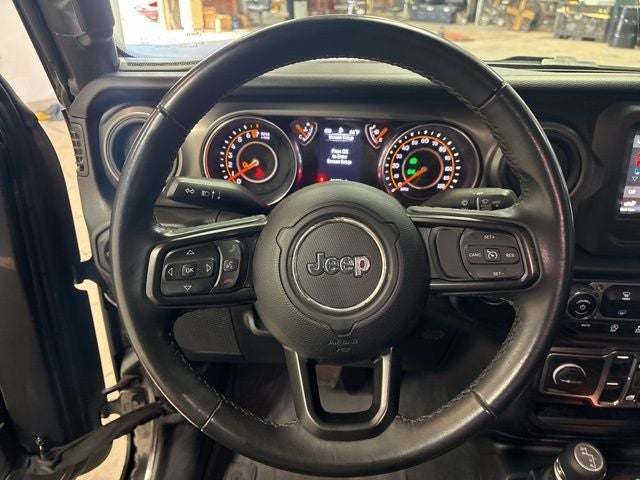 2022 Jeep Gladiator Willys