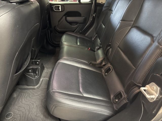 2022 Jeep Gladiator Willys