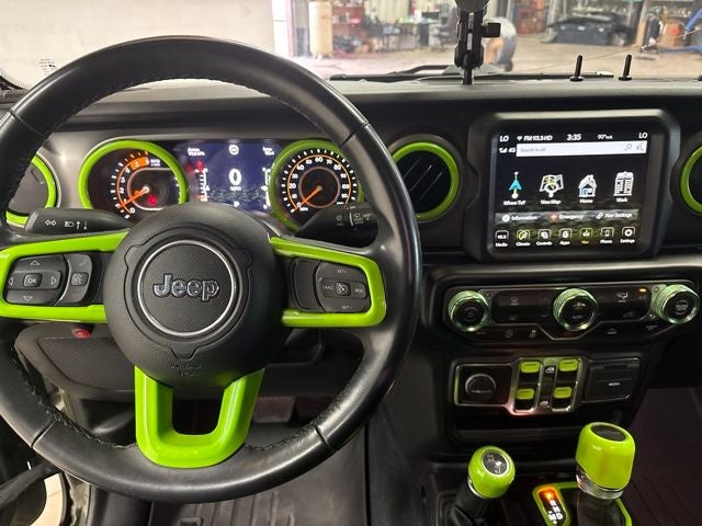 2022 Jeep Gladiator Willys