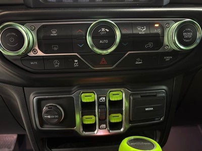 2022 Jeep Gladiator Willys