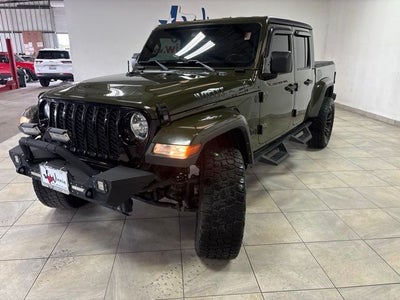 2022 Jeep Gladiator Willys