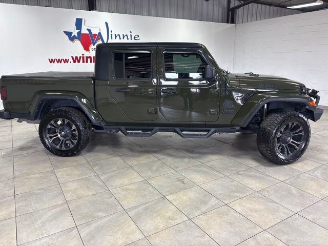 2022 Jeep Gladiator Willys