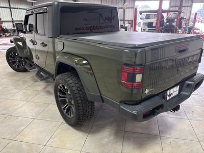 2022 Jeep Gladiator Willys