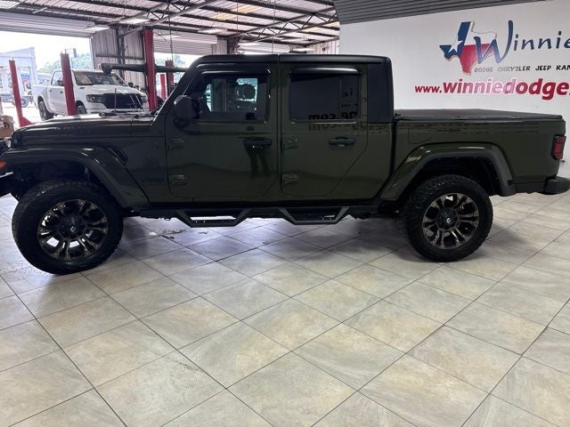 2022 Jeep Gladiator Willys