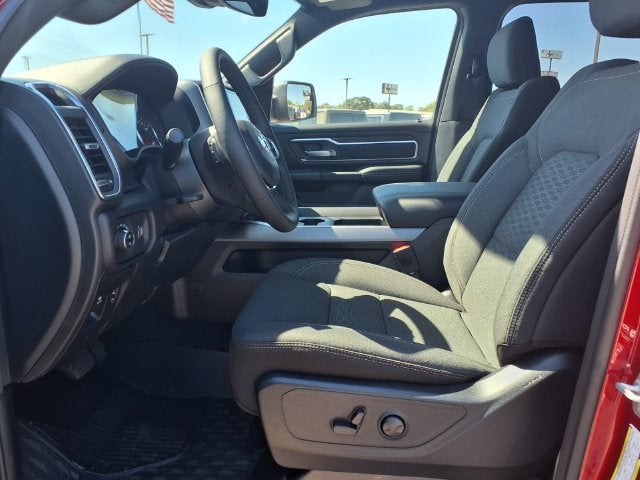 2027 RAM 1500 Big Horn/Lone Star