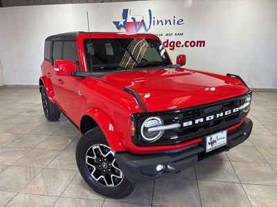 2023 Ford Bronco Outer Banks
