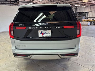 2025 Ford Expedition Platinum