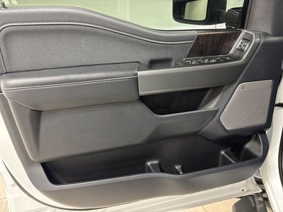 2024 Ford F-350SD Lariat DRW