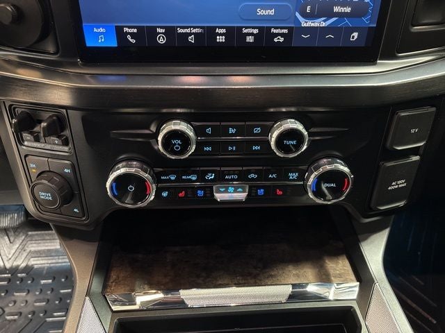 2024 Ford F-350SD Lariat DRW