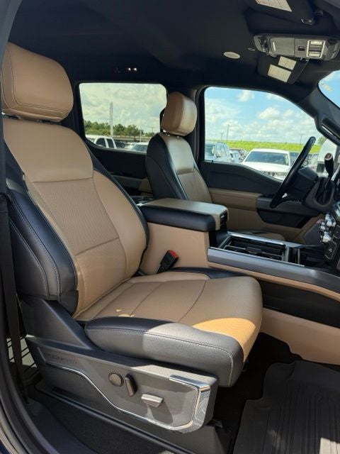 2024 Ford F-350SD Lariat DRW