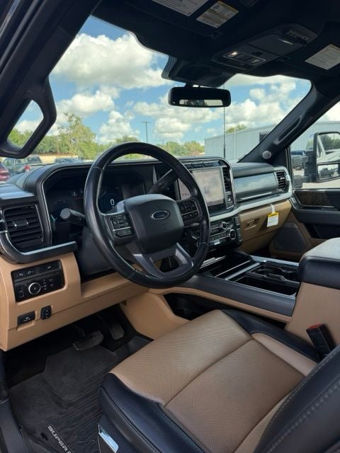 2024 Ford F-350SD Lariat DRW