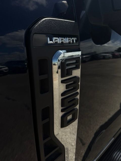 2024 Ford F-350SD Lariat DRW