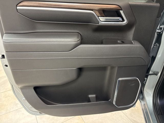 2025 Chevrolet Silverado 1500 LT LT1