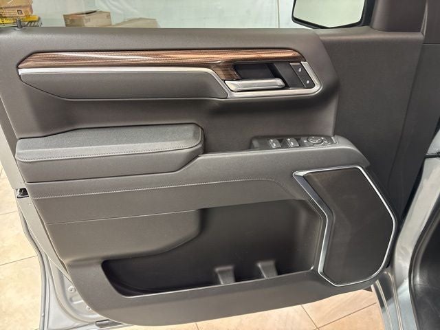 2025 Chevrolet Silverado 1500 LT LT1