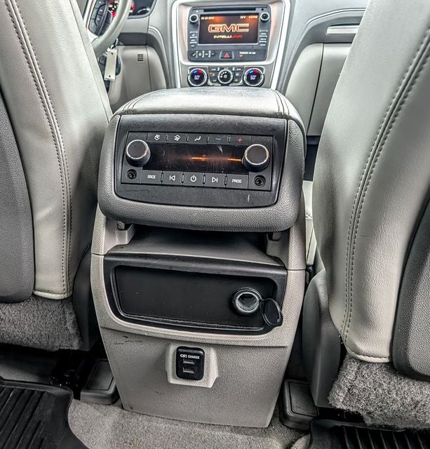 2016 GMC Acadia SLT-1