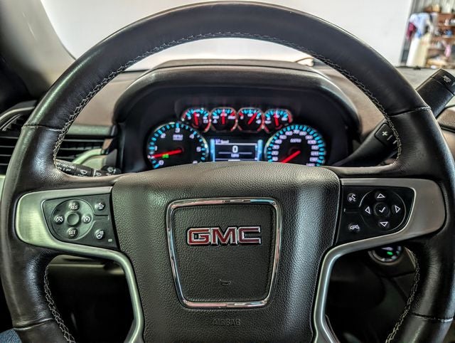 2017 GMC Yukon XL SLT