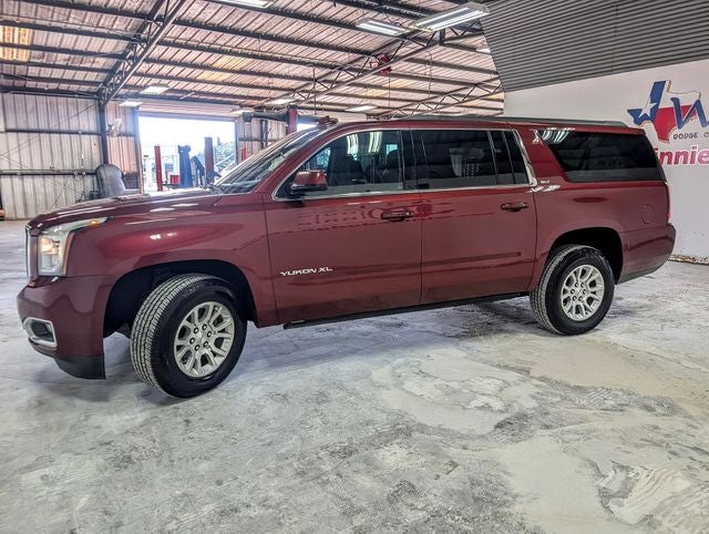 2017 GMC Yukon XL SLT